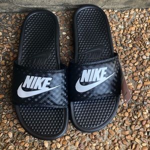 Nike slides
